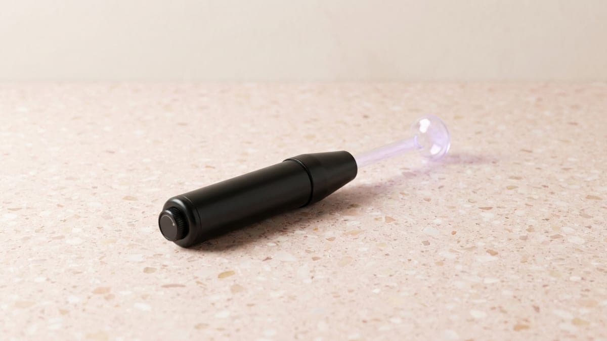 Appareil de haute fréquence à manche noir, électrode de verre à lueur violette